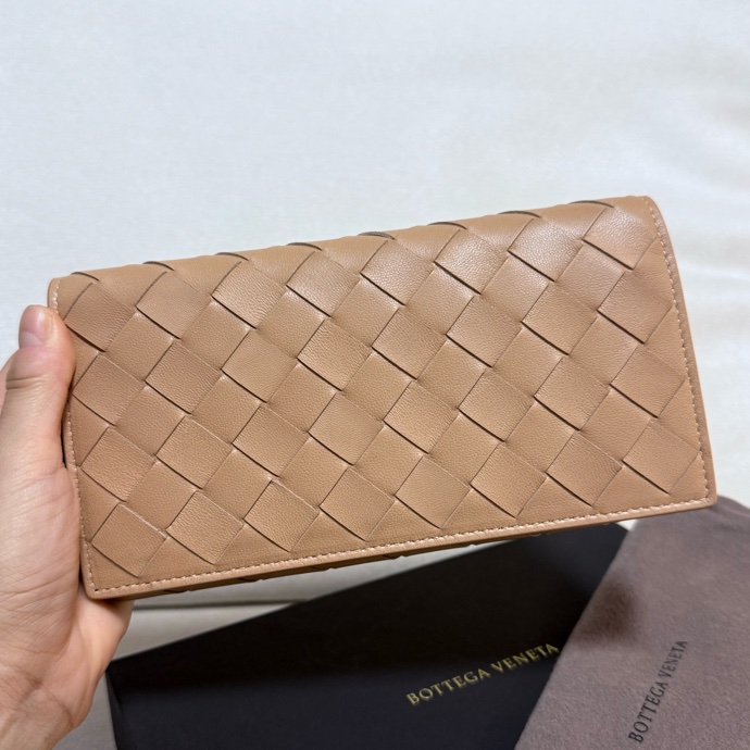 BOTTEGA VENETA 600873 奶茶色長夾-5
