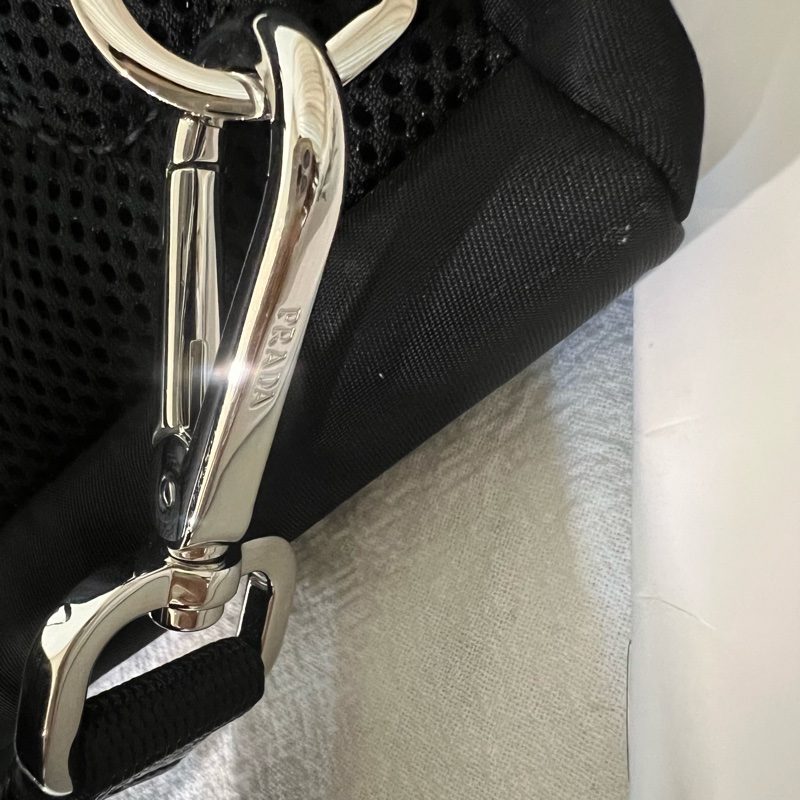 ෆPrada 單肩後背包-25