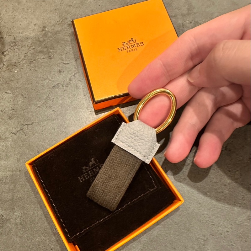 愛馬仕鑰匙圈 全新-1
