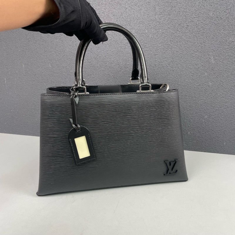 LV路易威登 黑色epi水波紋Kleber手提包肩背包-3