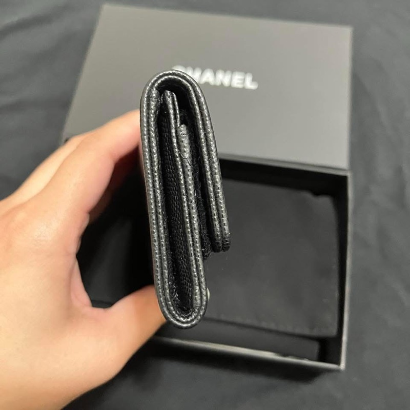 9.99成新 香奈兒 Chanel boy黑銀卡夾-2