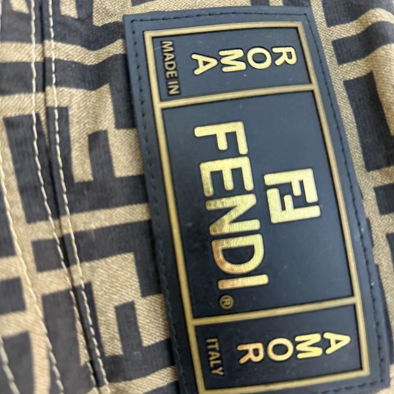 FENDI 老花漁夫帽 58CM 帶一兩次閒置 幾乎全新-2