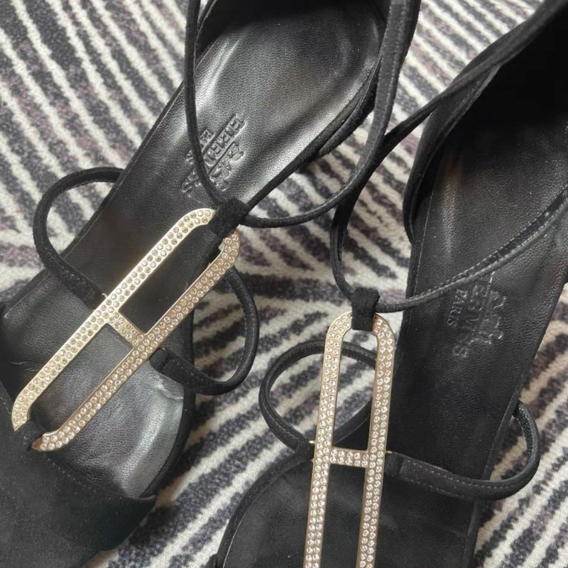 hermès 猪鼻子水鑽款絲絨高跟鞋凉鞋 35.5號，穿兩次閒置 輕微穿著痕跡-1