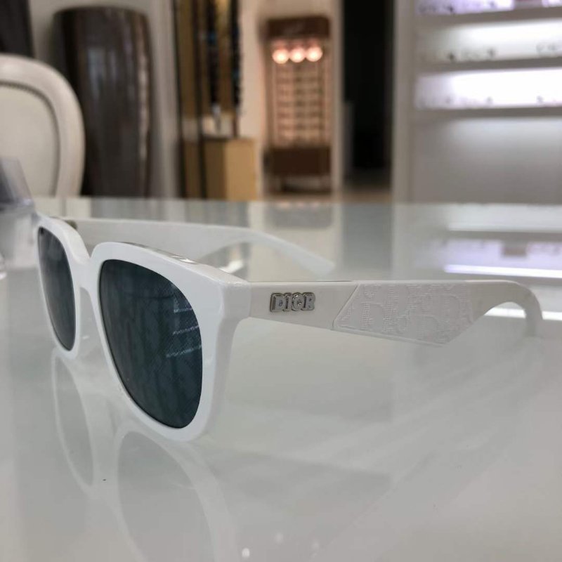 DIOR 白框 男女同款 太陽眼鏡全新全配-1