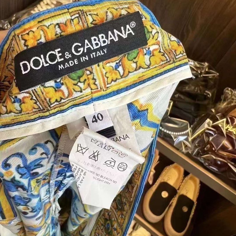 Dg套裝 尺寸40碼 很新-4