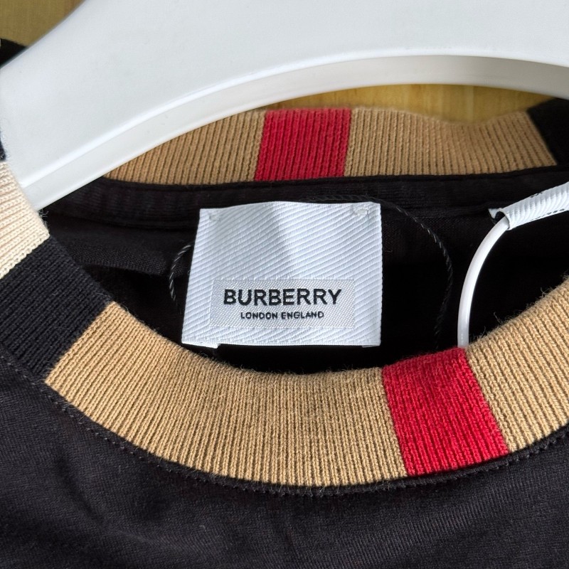 Burberry 黑紅字母格子圓領長袖m碼-2