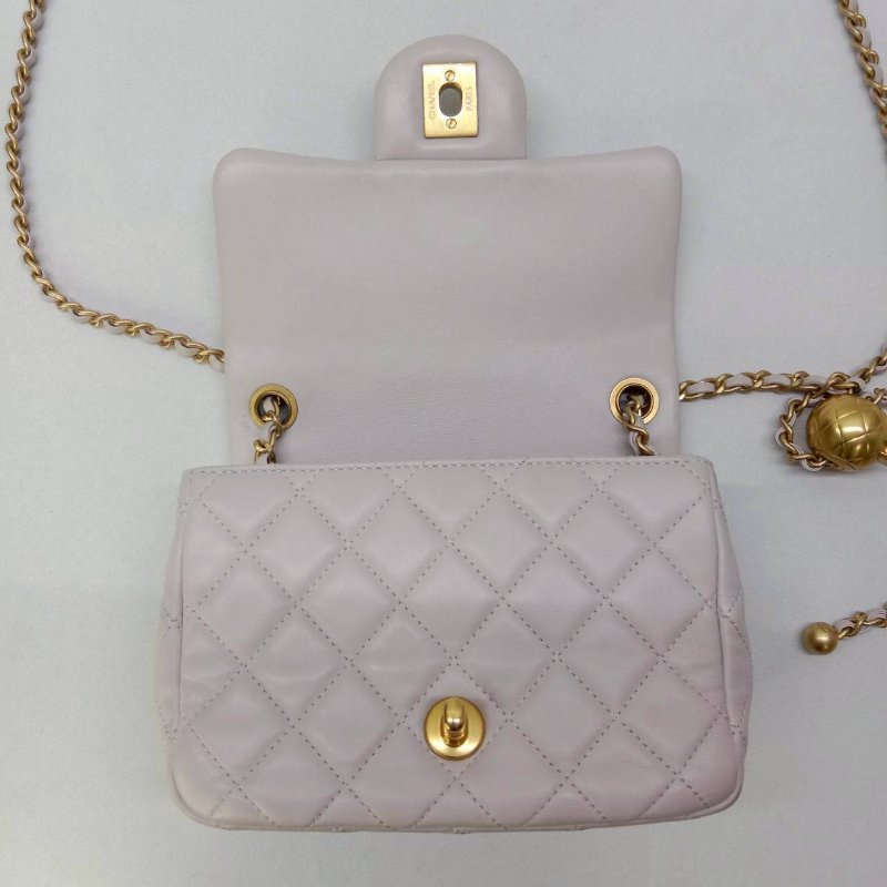 CHANEL 淡紫灰金球方胖-2