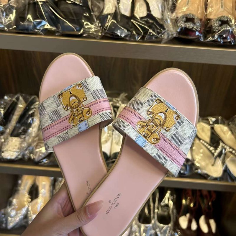 Lv 拖鞋 尺寸37碼 只穿兩次非常新-3