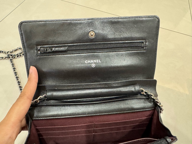 CHANEL 香奈兒 經典雙C Logo鏈子皮夾/WOC斜背包-2