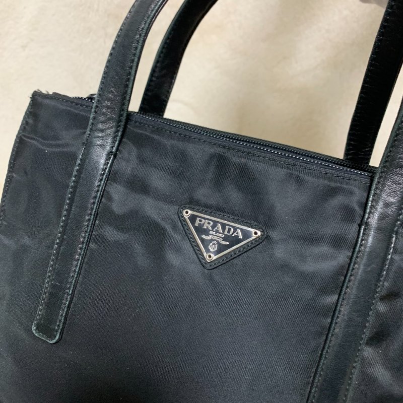 prada 托特包 中古款 尺寸23cm 很新 配件塵袋-1