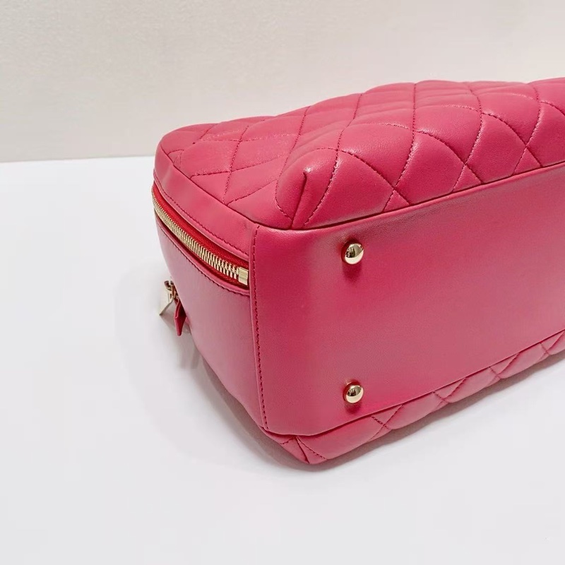 CHANEL16K紅粉金保齡球手提肩背斜背包 26*14*14 99新配件塵袋-4