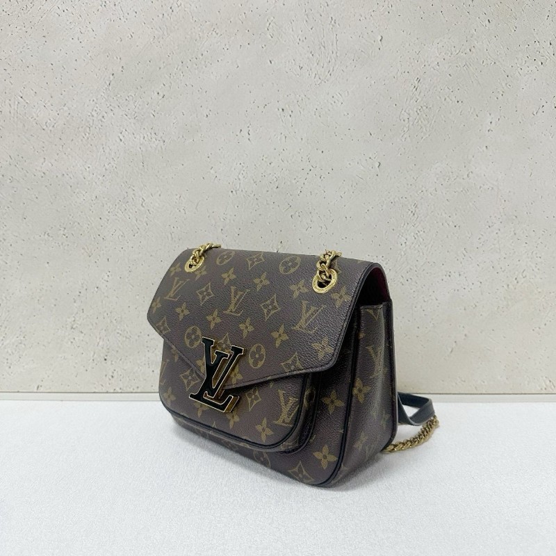 LV Passy bag-1