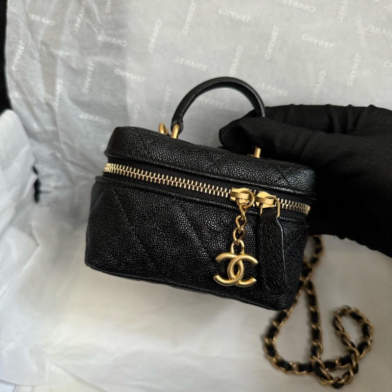 Chanel 香奈兒 mini vanity黑金荔枝皮化妝包 31開配件：身份卡 防塵袋 ~-2
