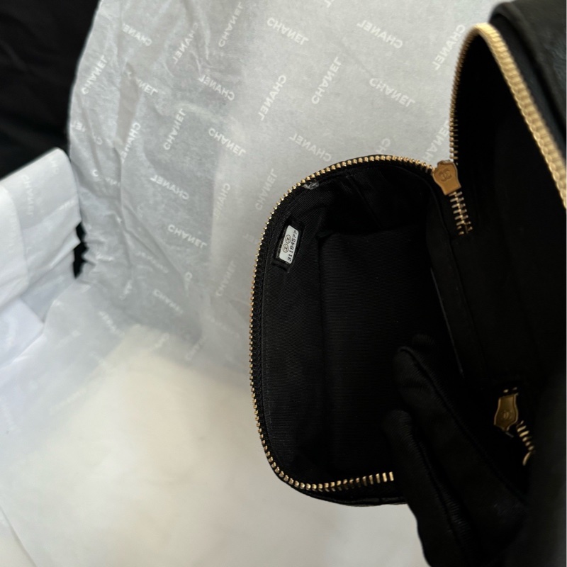 Chanel 香奈兒 mini vanity黑金荔枝皮化妝包 31開配件：身份卡 防塵袋 ~-8