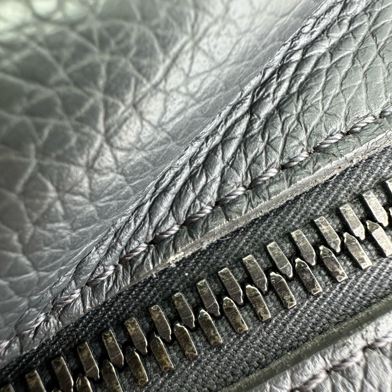 DIOR Atelier Signature Backpack 全真皮灰色背包-6