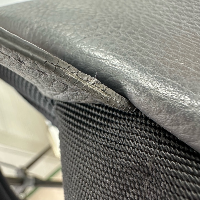 DIOR Atelier Signature Backpack 全真皮灰色背包-17