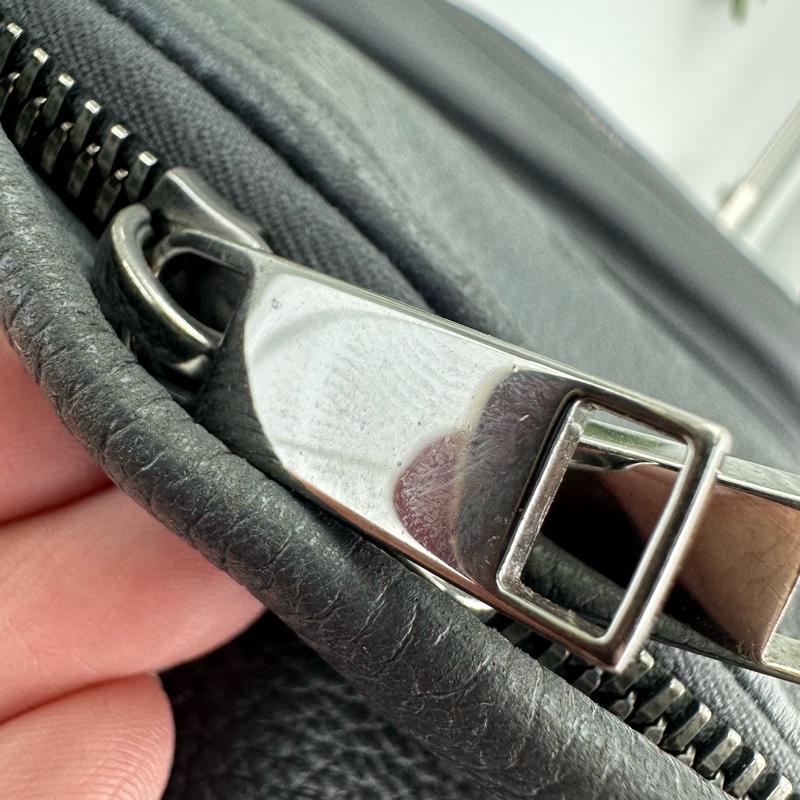 DIOR Atelier Signature Backpack 全真皮灰色背包-26
