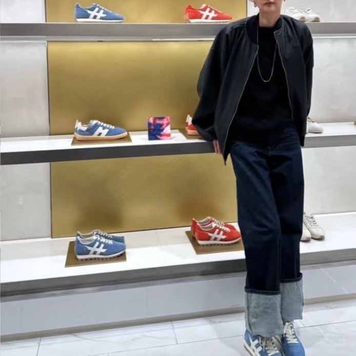 HOGAN復古風格德訓鞋（紅38.5&藍37.5 38）-5