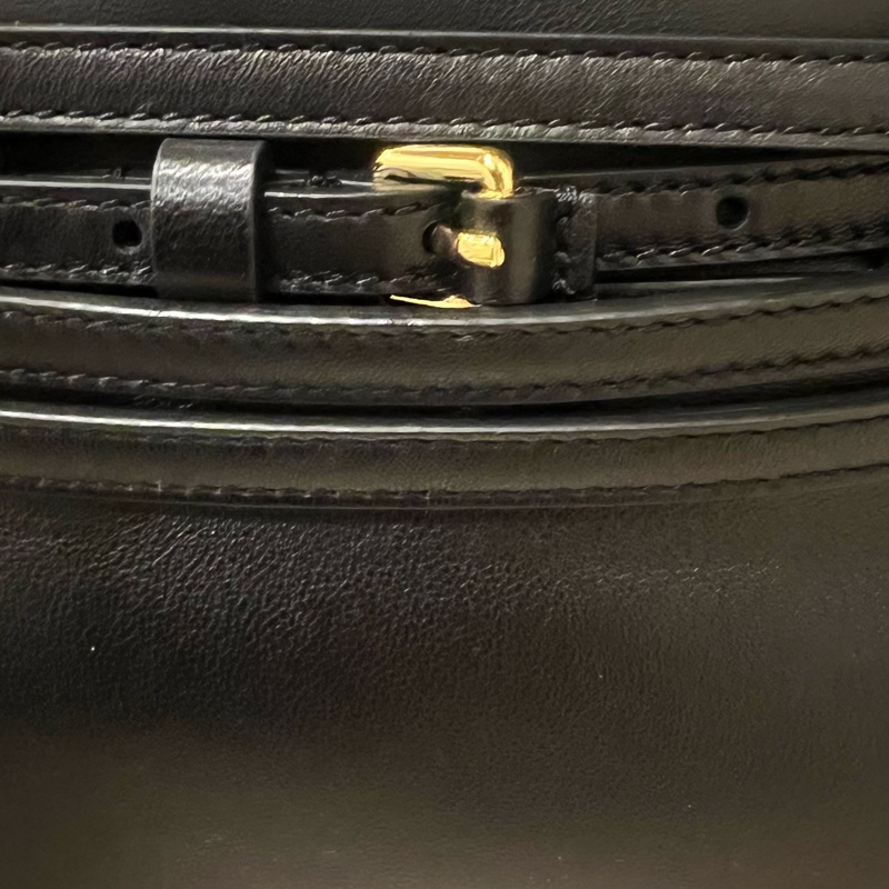 MOSCHINO Tie Me 綁帶包 （附揹帶）現貨-26