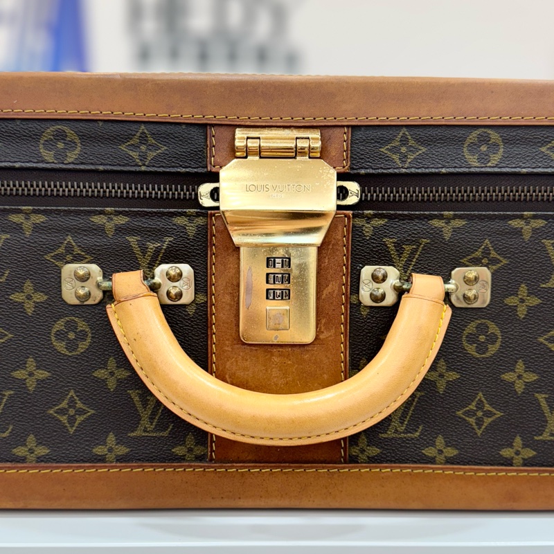 Louis Vuitton 大型金釦行李箱-9