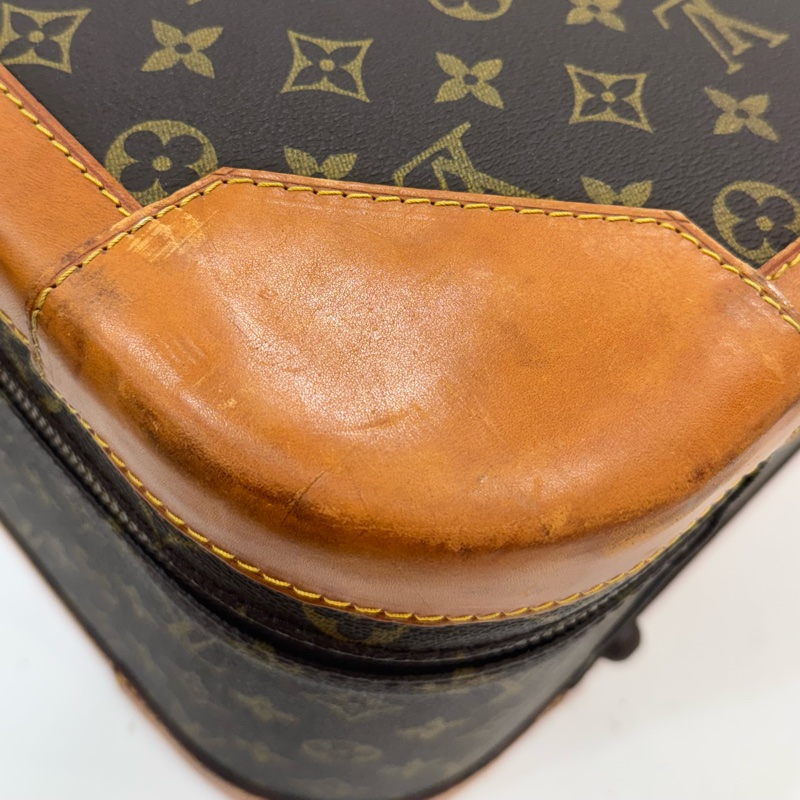 Louis Vuitton 大型金釦行李箱-13