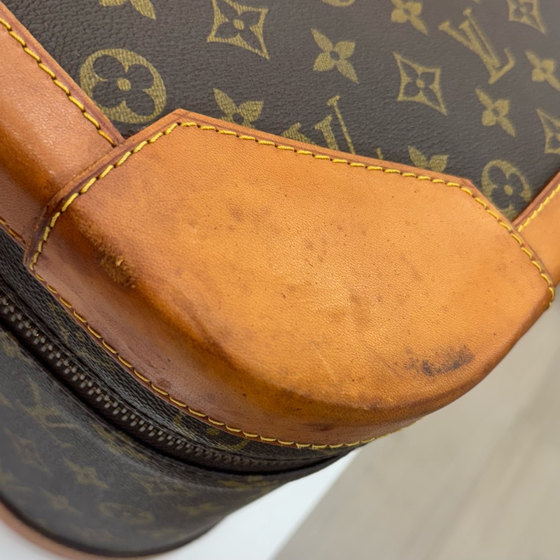 Louis Vuitton 大型金釦行李箱-15