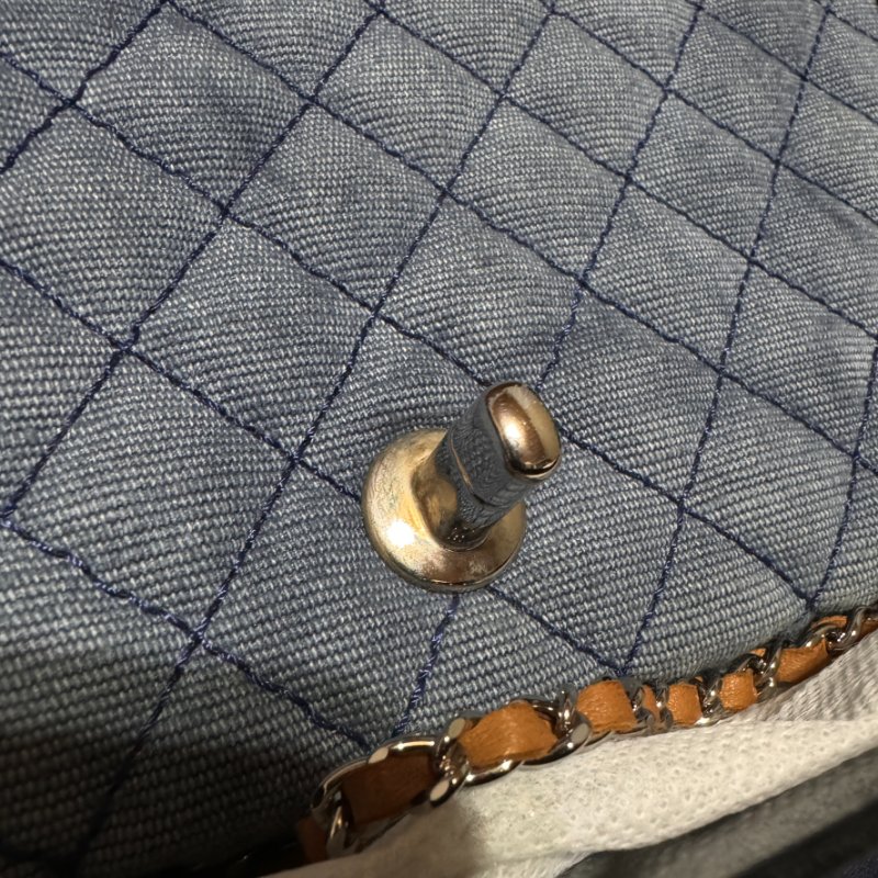 🎉降價🎉Chanel 水洗單寧布肩背口蓋包-藍-7