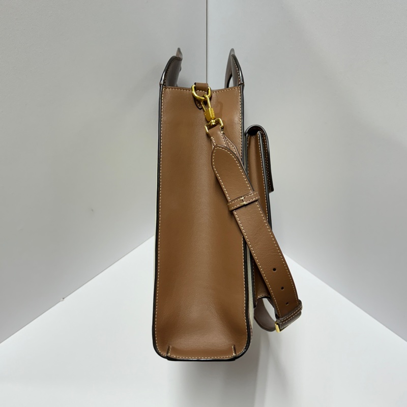 (超新!💝) Burberry 巴寶莉 大款 手提+斜背包 專櫃93000!-8