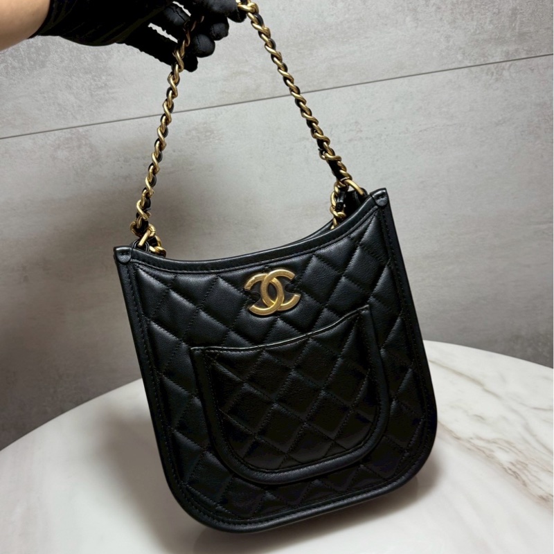 Chanel 24S hobo bag 黑金牛 晶片款 全新閒置-7