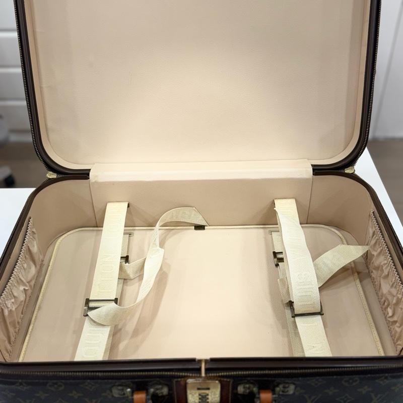 Louis Vuitton 經典旅行硬箱-16