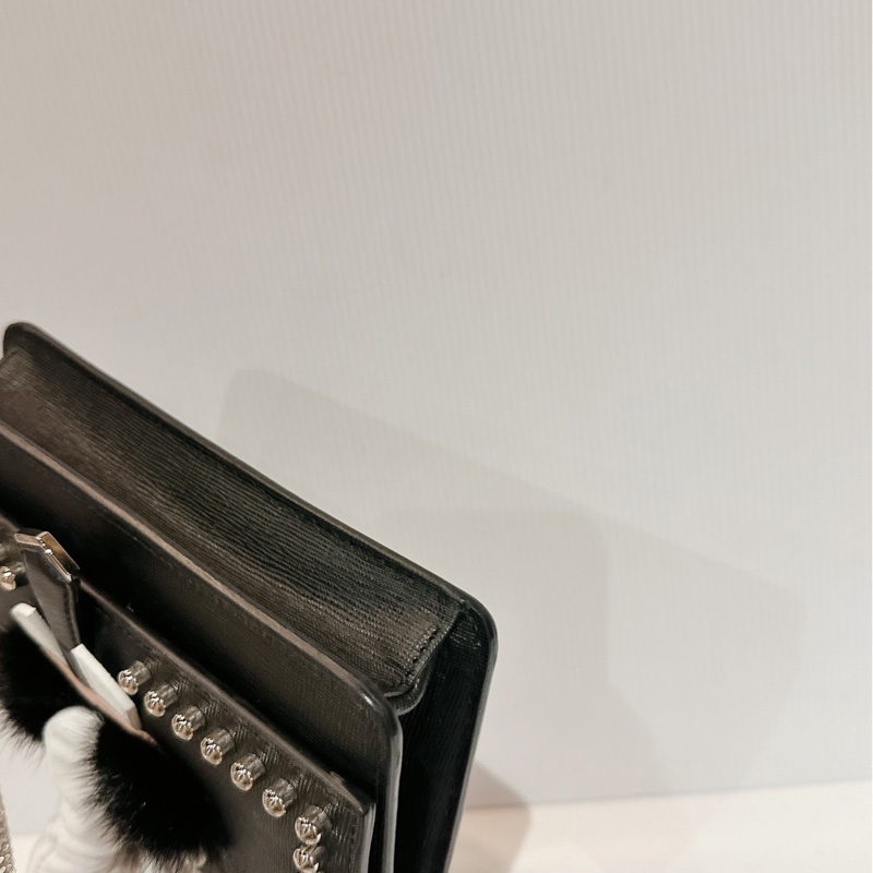 莉亞精品♡ Fendi 老佛爺woc鏈條包 二手美包-11