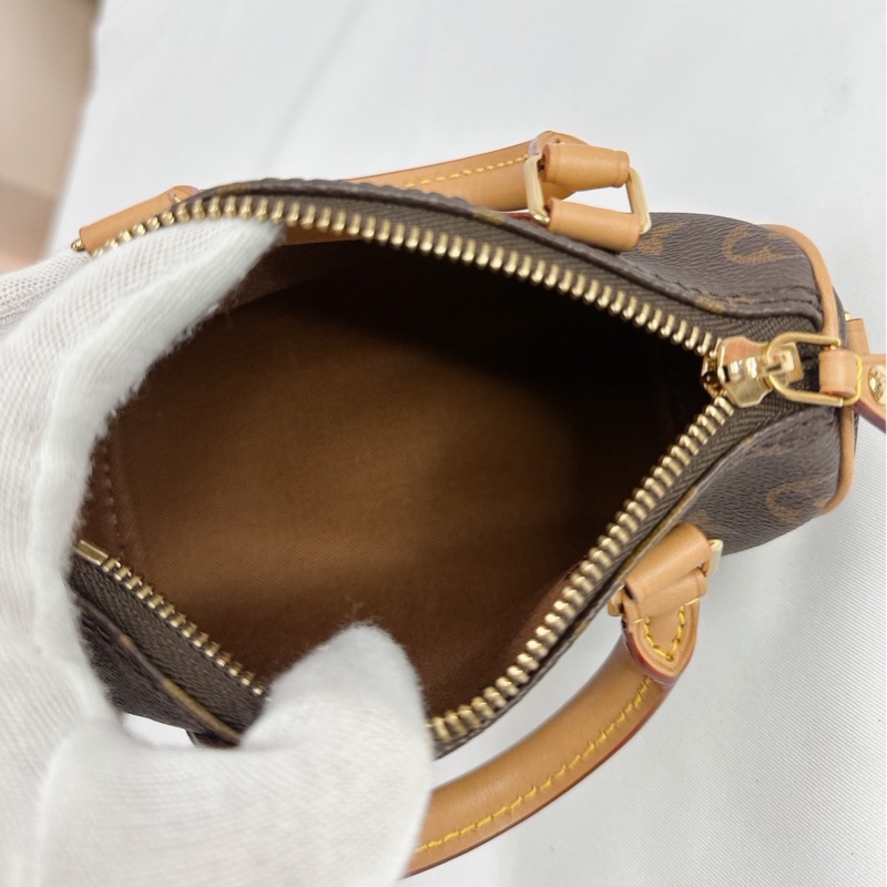 莉亞精品♡ LV nano speedy 二手美包-18