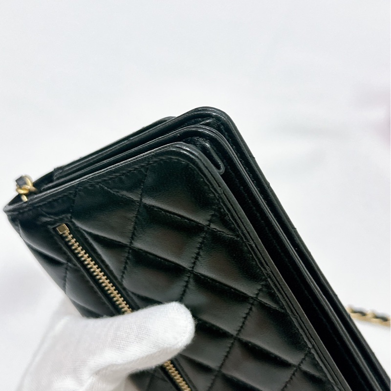 莉亞精品♡ Chanel 黑金荷葉邊包 二手美包-7