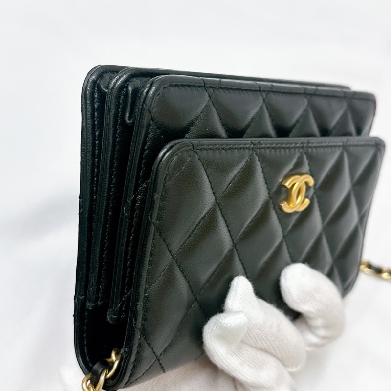莉亞精品♡ Chanel 黑金荷葉邊包 二手美包-12