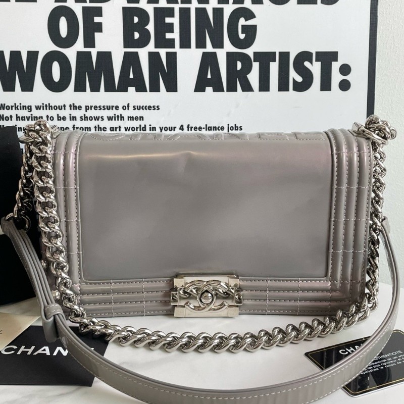 CHANEL 香奈兒leboy中號 金屬珠光色 銀扣-0