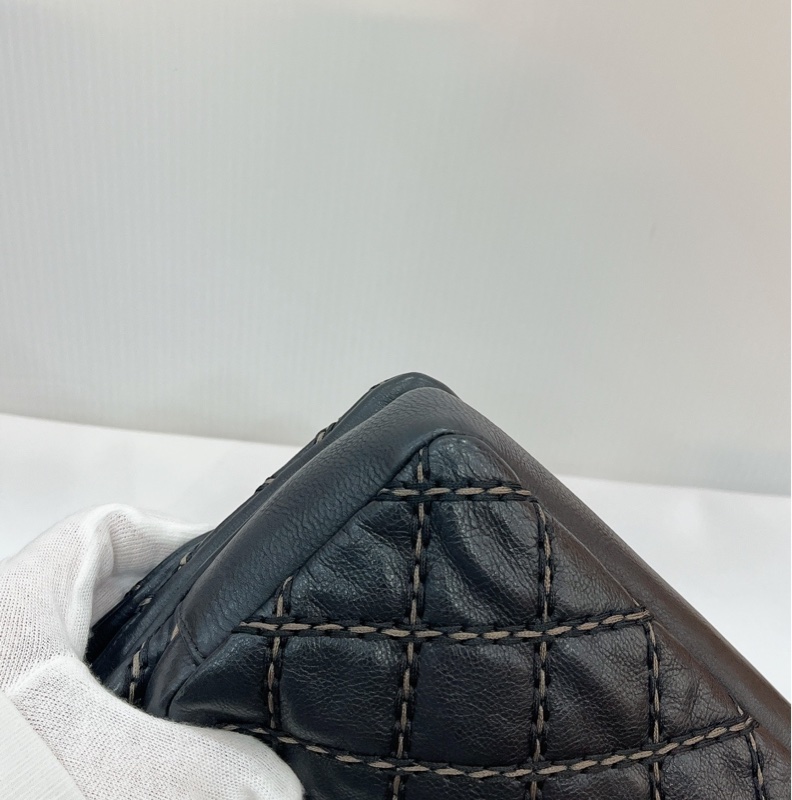莉亞精品♡Chanel A92360 外縫線內雙層口蓋包 拼色 二手美包-12