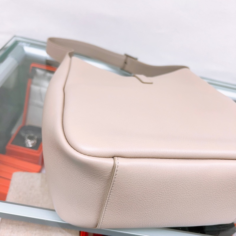 YSL 聖羅蘭 le 5 a 7 hobo 小號淺米灰 淺奶茶 托特/肩背包-8