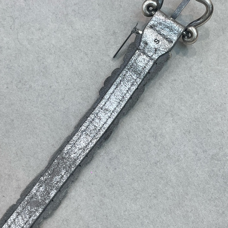 Bottega Veneta 銀灰色真皮手帶 XA080-5