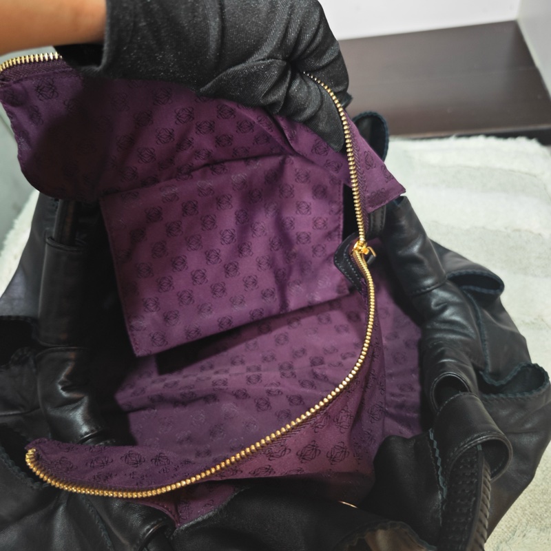 近新閒置商品 Loewe 雲朵空氣水餃包/小款-34