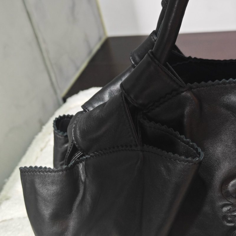 近新閒置商品 Loewe 雲朵空氣水餃包/小款-42
