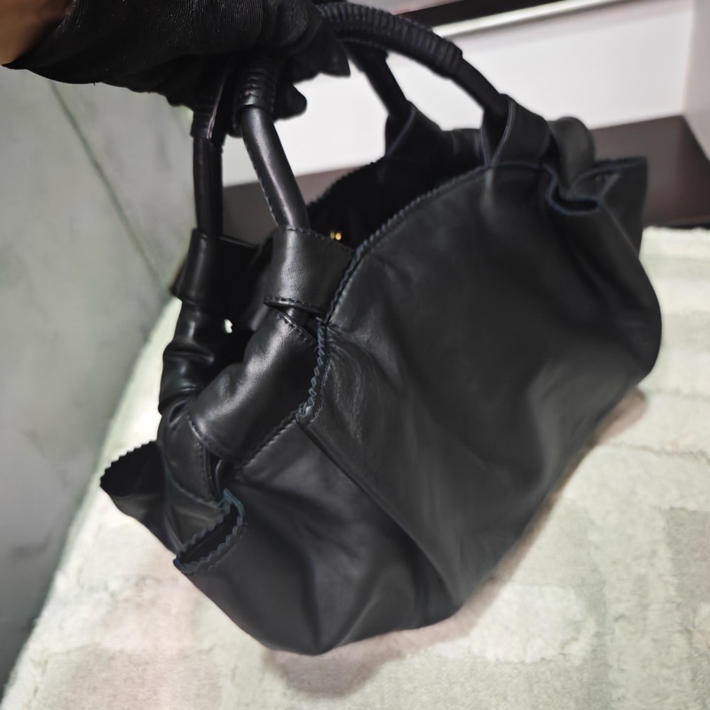 近新閒置商品 Loewe 雲朵空氣水餃包/小款-6