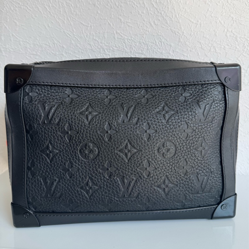 LV黑壓紋皮革方形箱包-3