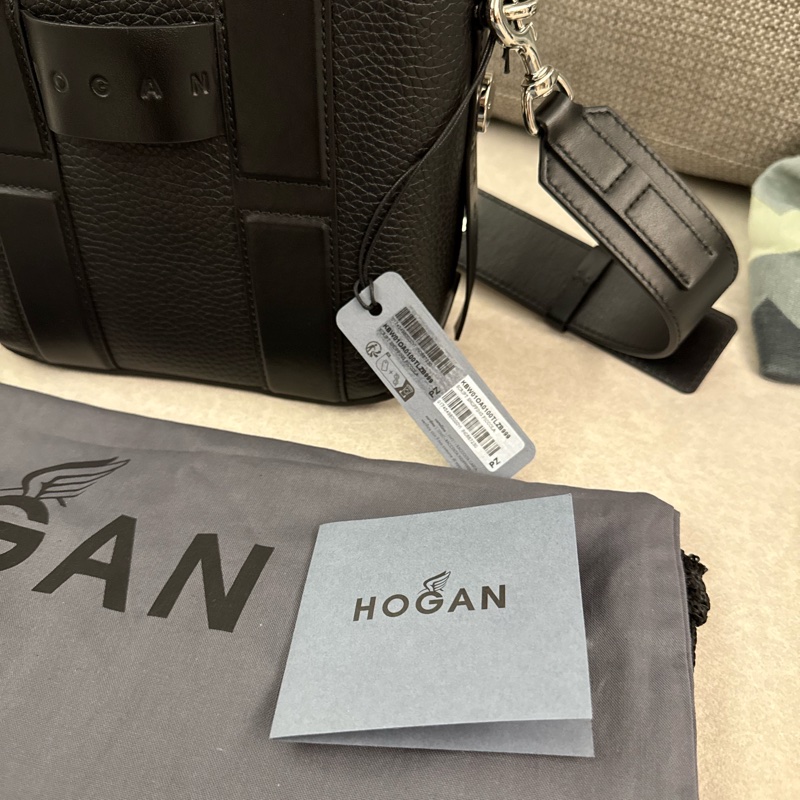 HOGAN Small Script Shopping Bag-22