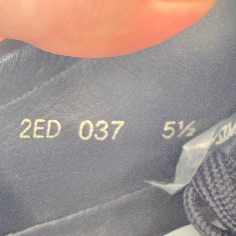 Prada/普拉達 純黑麂皮字母休閒鞋 37.5碼-3