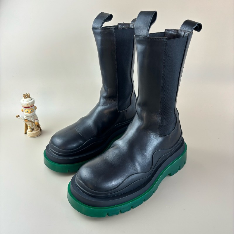 BV/葆蝶家 黑綠色中筒靴 37碼-0