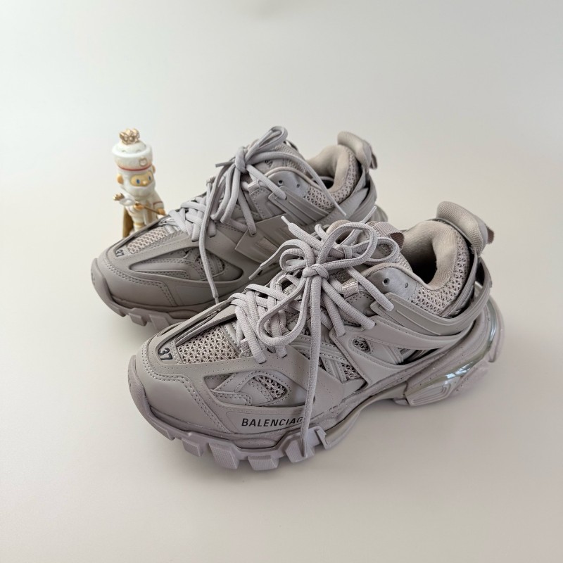 近全新✨Balenciaga/巴黎世家Track咖啡色系帶休閒鞋 37碼-0