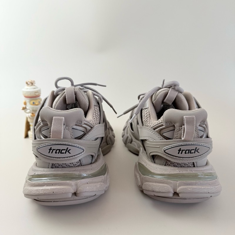 近全新✨Balenciaga/巴黎世家Track咖啡色系帶休閒鞋 37碼-1
