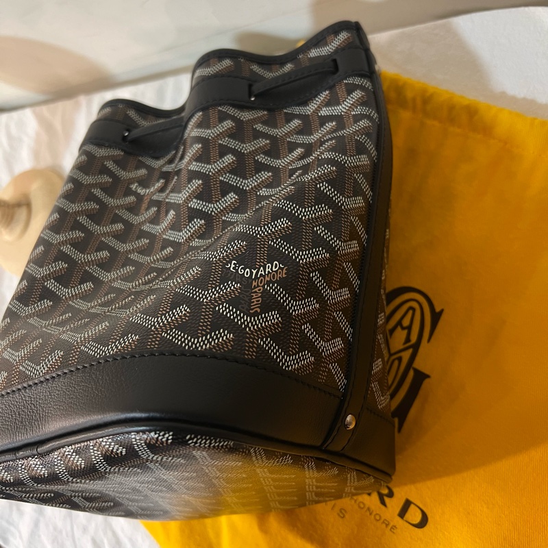 ෆ Goyard Petit Flot水桶 黑色-12
