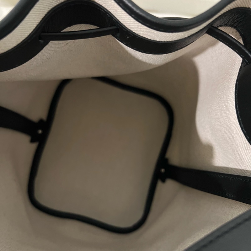 ෆ Goyard Petit Flot水桶 黑色-16