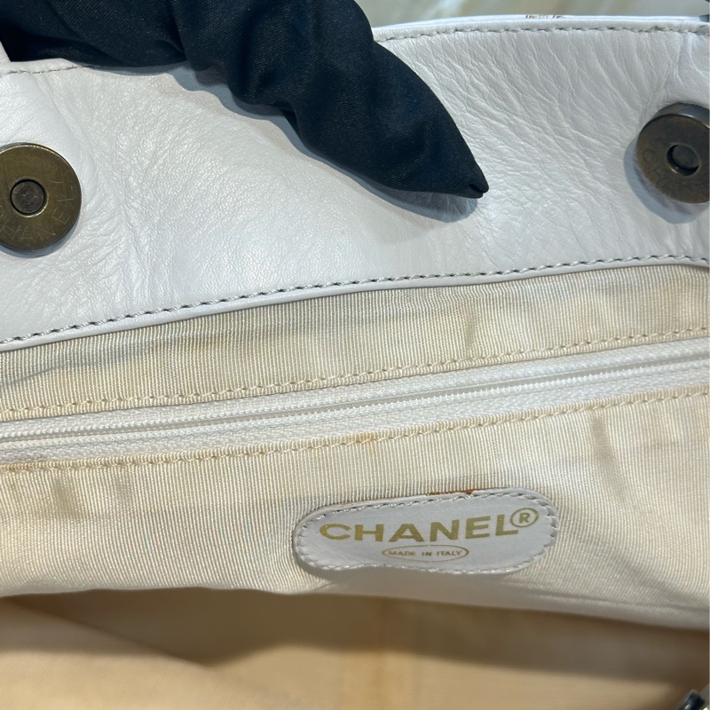 👜CHANEl白色托特包-6